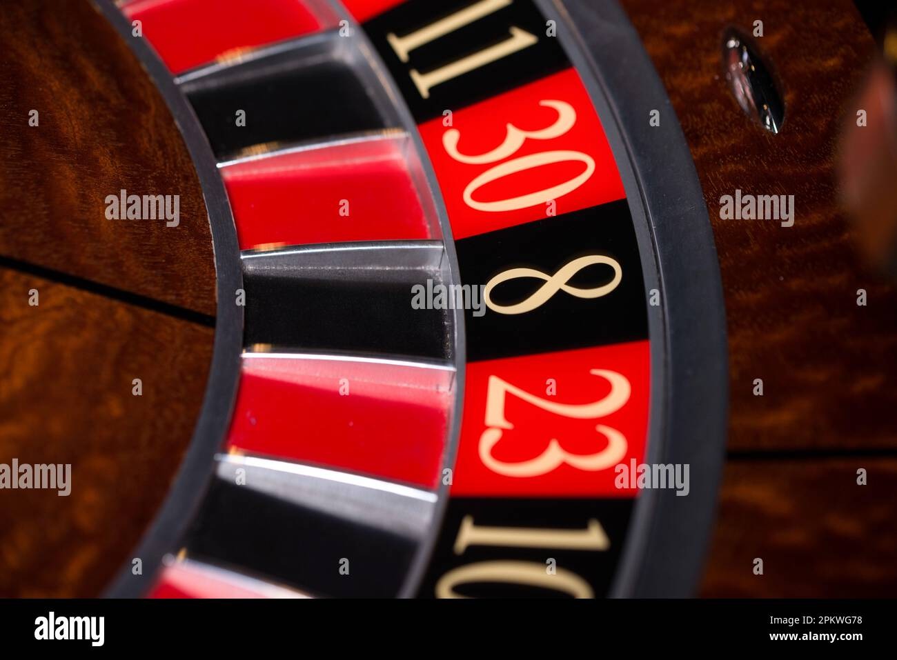 Live Casino: Your Ultimate Guide to Live Dealer Games and Online Casino Live in 2026 - live casino illustration